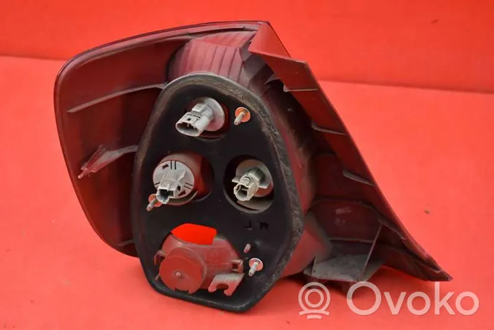 Honda Civic Lampa tylna V210R