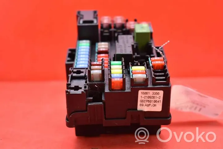 Opel Mokka X Fuse box set 1-2109261-2