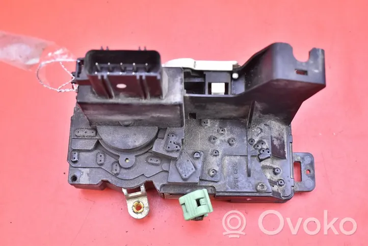 Mazda Tribute Serrure de porte avant YW4A-5421813-AF