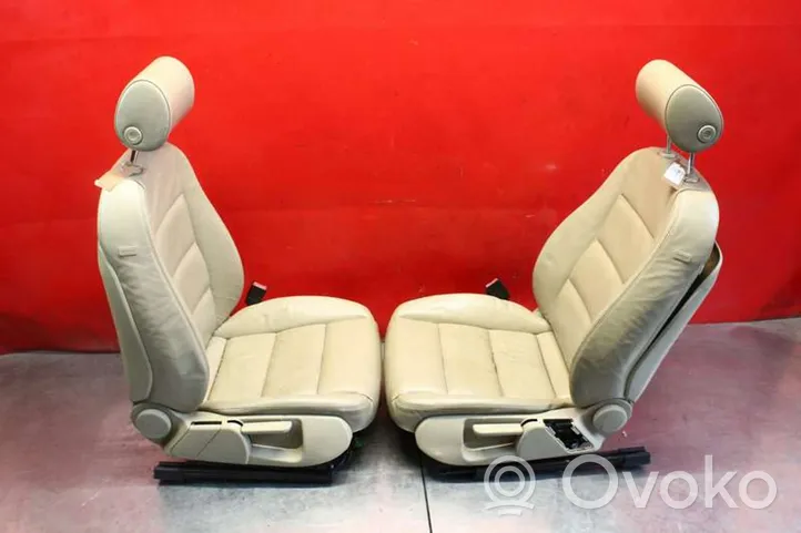 Audi A4 S4 B7 8E 8H Sitze komplett AUDI