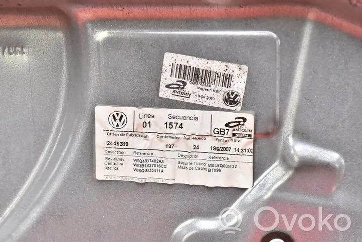 Volkswagen Polo IV 9N3 Elektryczny podnośnik szyby drzwi przednich 6Q4837756