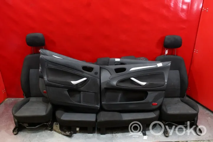 Ford Mondeo MK IV Seat set FORD