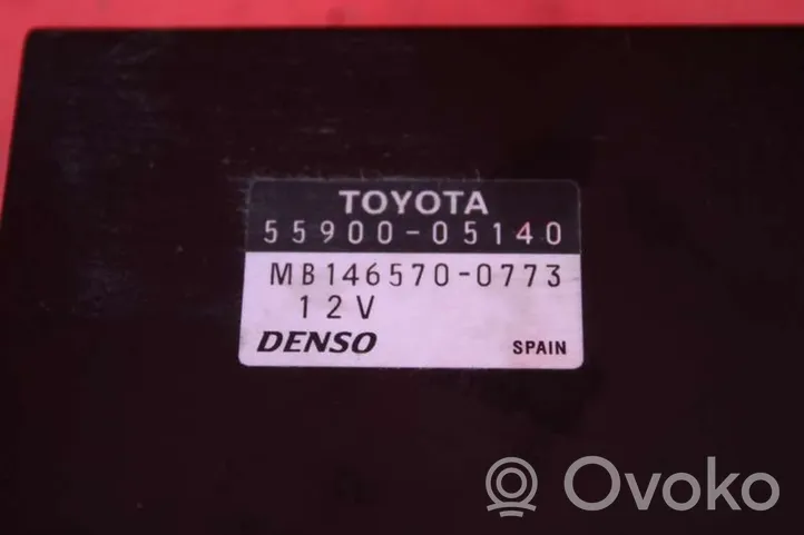 Toyota Avensis Verso Ilmastoinnin ohjainlaite 55900-05140