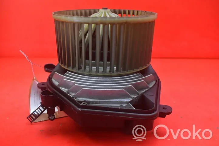 Volkswagen PASSAT B5.5 Ventola riscaldamento/ventilatore abitacolo 740221233F