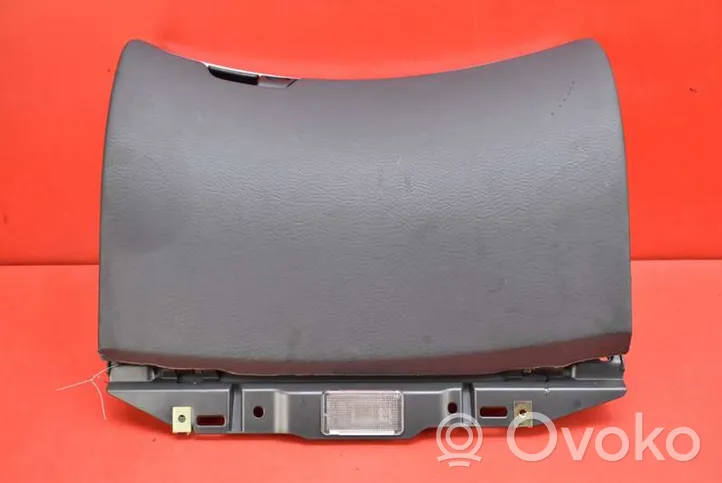 Volvo S60 Glove box 8650374