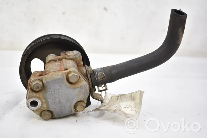 KIA Carnival Power steering pump 