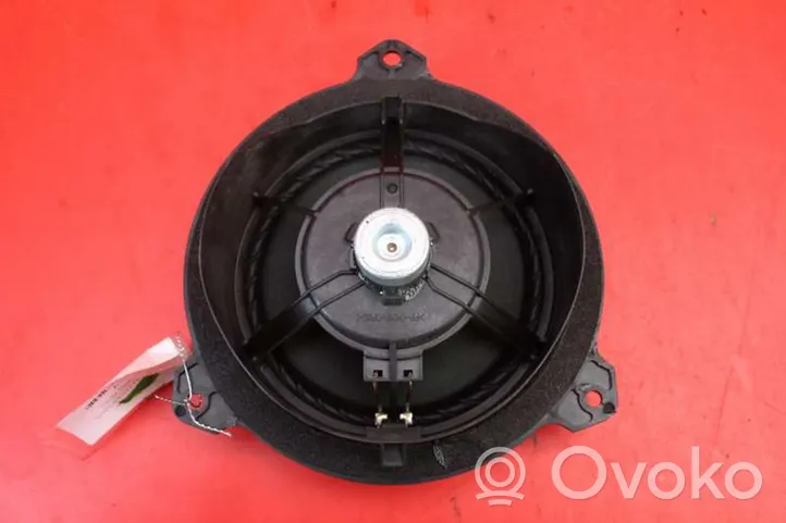 Toyota Corolla Verso E110 Enceinte subwoofer 86160-0D180