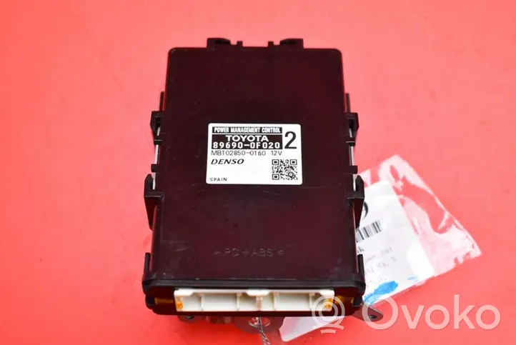 Toyota Corolla Verso E110 Блок управления двигателем ECU 89690-0F020