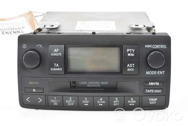 Toyota Corolla E110 Radio/CD/DVD/GPS-pääyksikkö 86120-02250