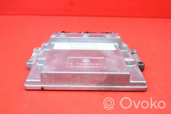 Ford Focus C-MAX Komputer / Sterownik ECU silnika 7M51-12A650-XE