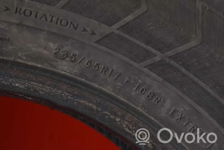 Chrysler Pacifica R17 winter tire TRIANGLE