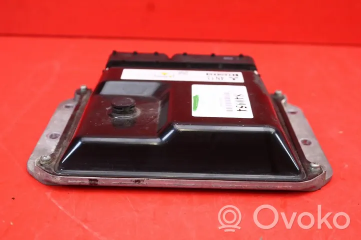 Mitsubishi ASX Unité de commande, module ECU de moteur 1860C480