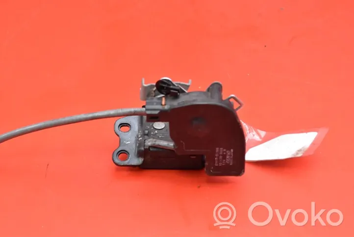 Toyota Corolla Verso E121 Tailgate/trunk/boot lock/catch/latch 101528-3000