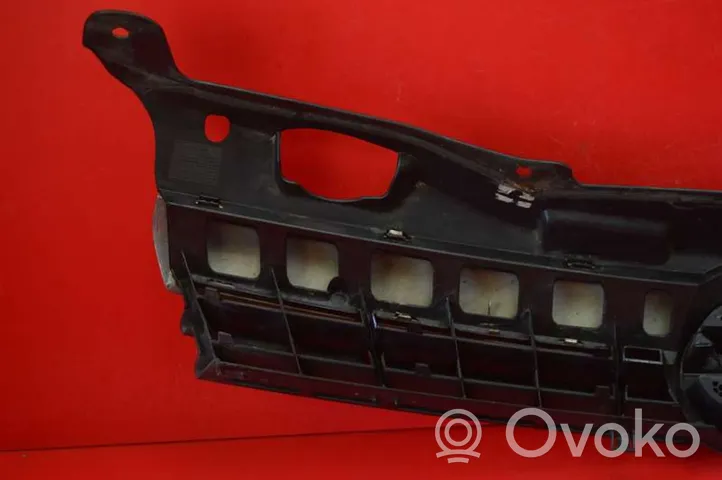 Opel Astra H Front grill 13108463