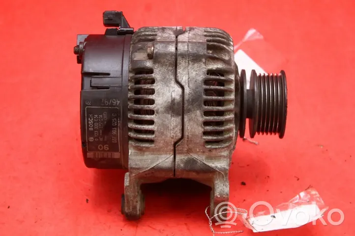 Volkswagen New Beetle Generatore/alternatore 0123320034