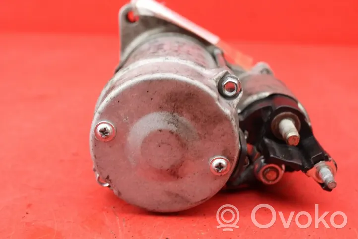 Mercedes-Benz Sprinter W906 Starter motor STX200390