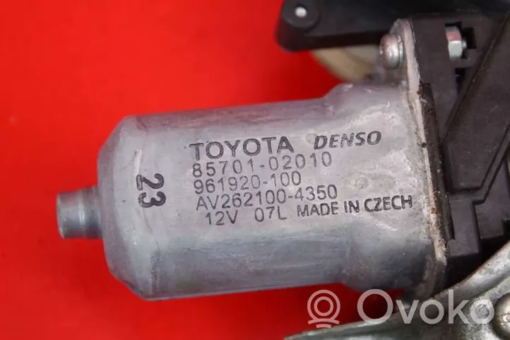 Toyota Avensis Verso Etuoven ikkunan nostin moottorilla 85710-05050