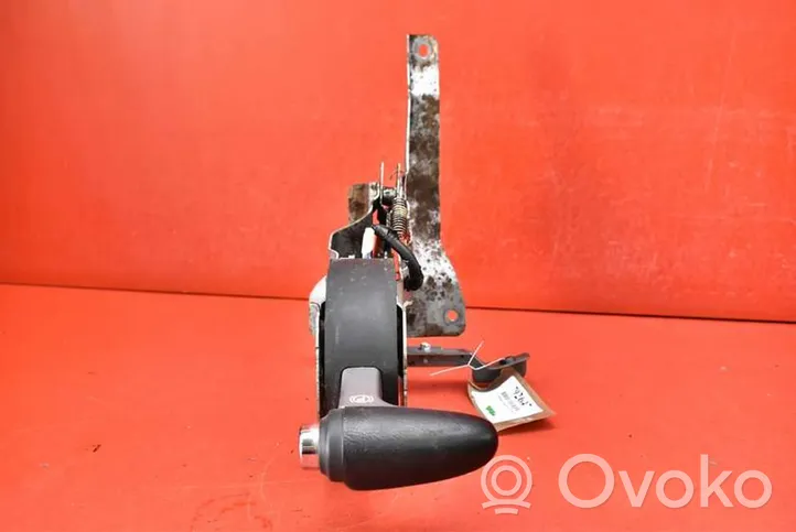 Honda CR-V Handbrake/parking brake lever assembly HONDA