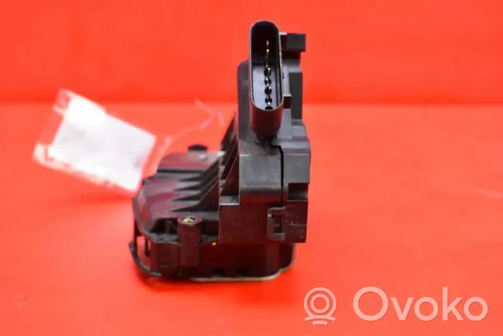 Ford Fiesta Front door lock AM5A-U21812-BE