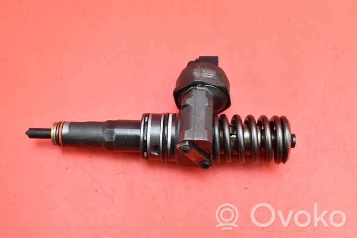 Seat Ibiza IV (6J,6P) Injecteur de carburant 038130080X