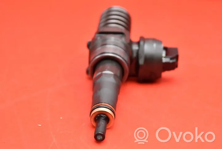 Seat Ibiza IV (6J,6P) Injecteur de carburant 038130080X