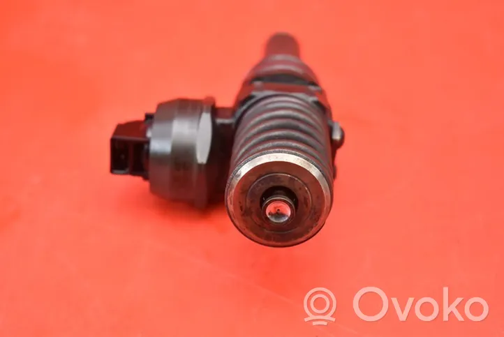 Audi A6 Allroad C5 Inyector de combustible 038130073AR