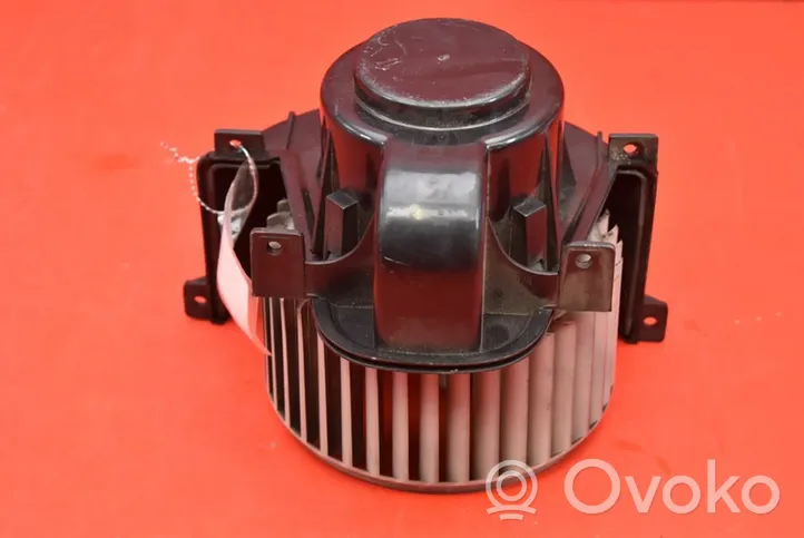 Volkswagen Touareg I Heater fan/blower VW