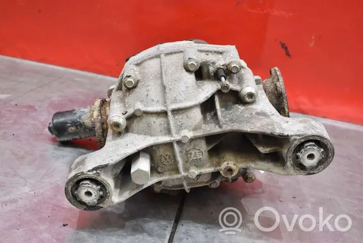 Volkswagen Touareg I Rear differential 0AC525018B