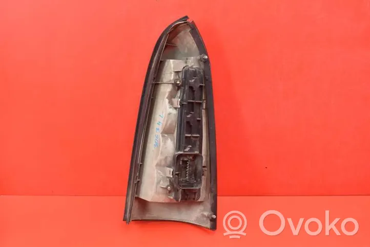 Opel Astra G Luci posteriori 393033