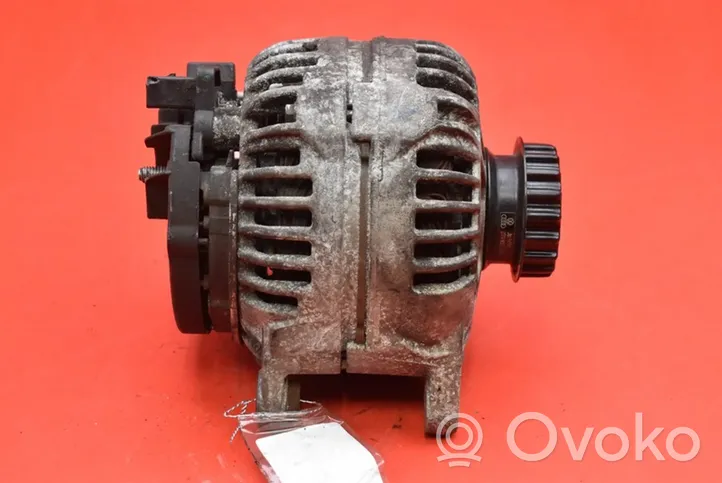 Volkswagen Touareg I Generator/alternator 070903024A