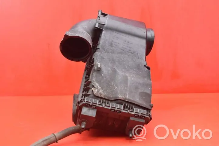 Volkswagen Touareg I Scatola del filtro dell’aria 7L0129607