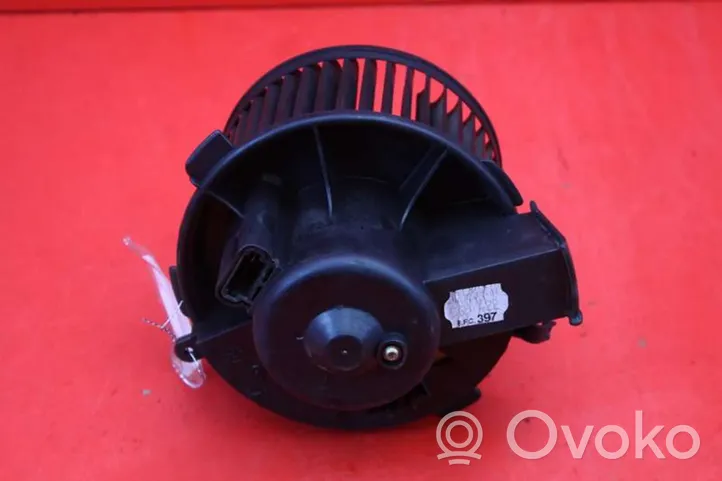 Peugeot 307 CC Ventola riscaldamento/ventilatore abitacolo B6830