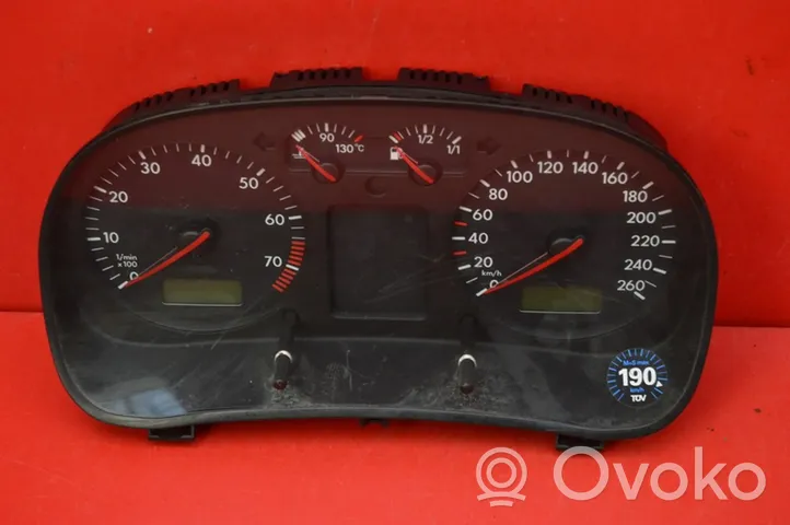 Volkswagen Bora Speedometer (instrument cluster) 1J0919881B