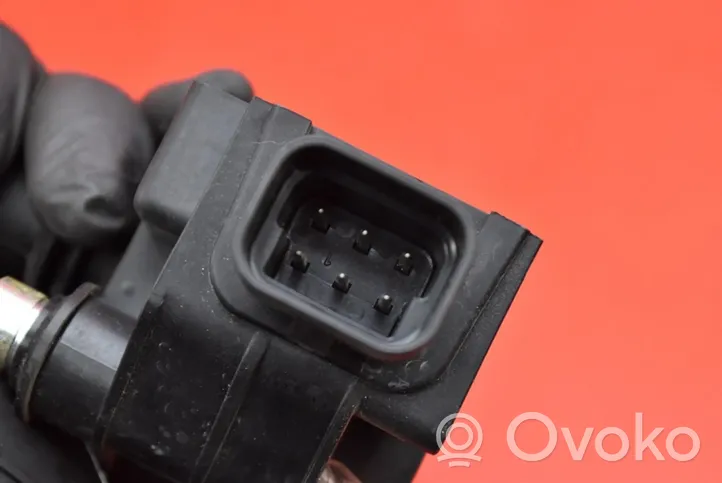 Opel Zafira A High voltage ignition coil U6002