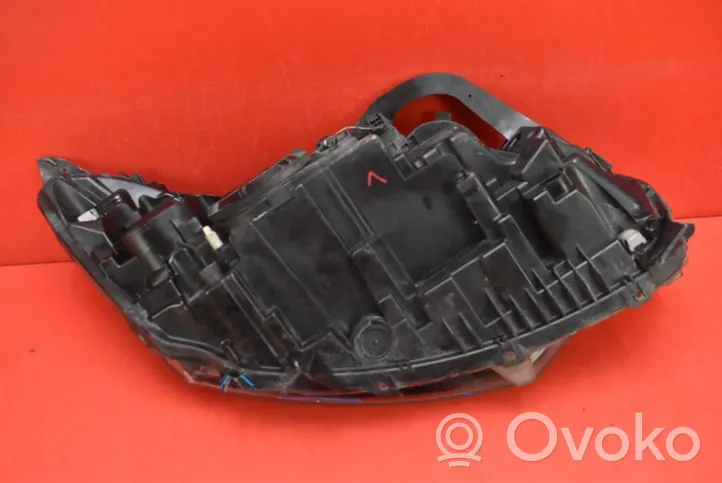 Citroen C5 Lampa przednia 9674398380