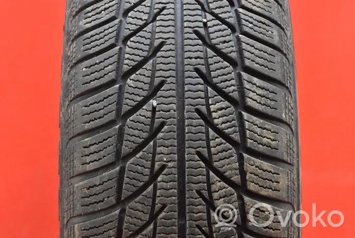 Chrysler Grand Voyager IV R17 winter tire CHRYSLER