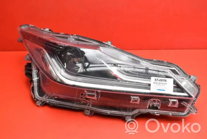 Toyota Corolla E10 Headlight/headlamp 81110-02T51