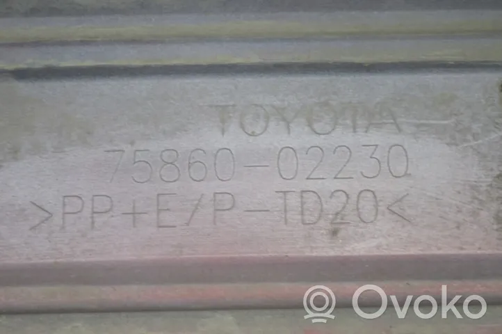 Toyota Corolla E10 Front sill (body part) 75860-02230