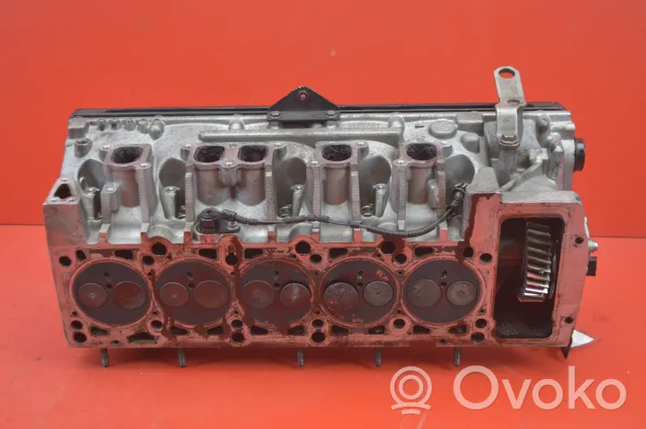 Volkswagen Touareg I Testata motore R070103373A