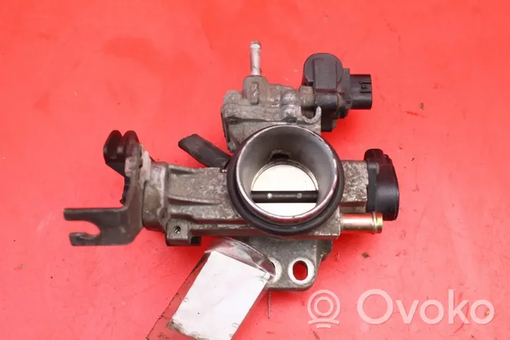 Toyota Yaris Verso Throttle body valve 22210-0J010