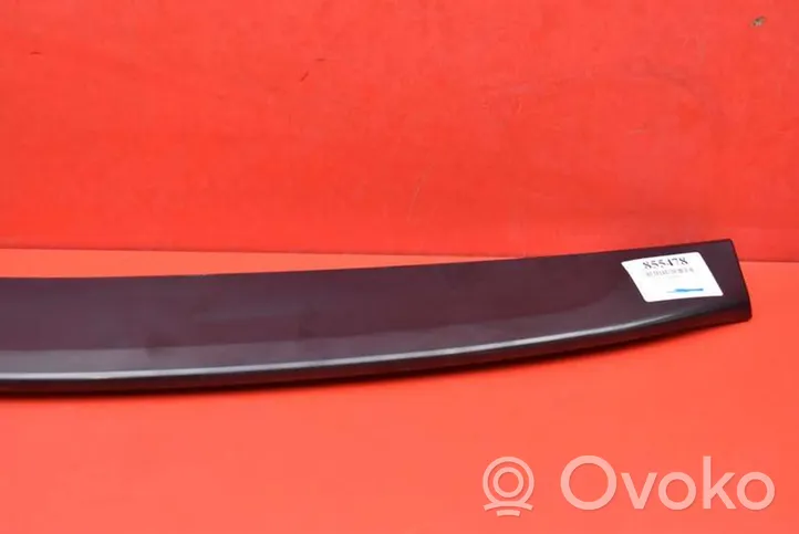 Citroen C4 I Spoiler tylnej szyby klapy bagażnika 96570631XT