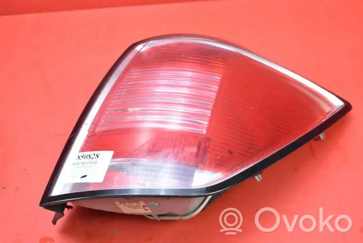 Opel Astra H Lampa tylna 24451840