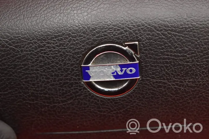 Volvo XC70 Airbag de volant 8686284