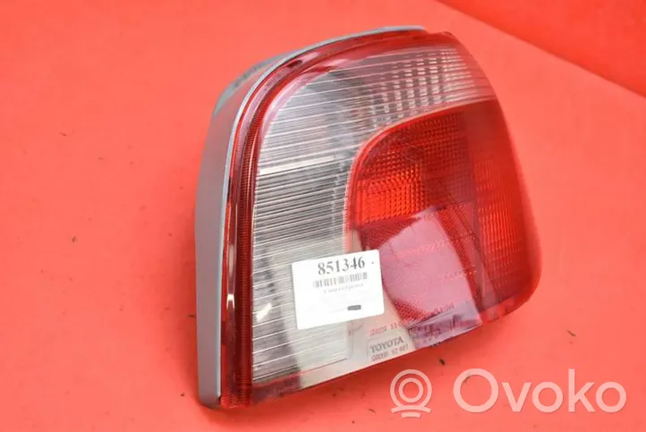 Toyota Yaris Verso Lampa tylna 52-007