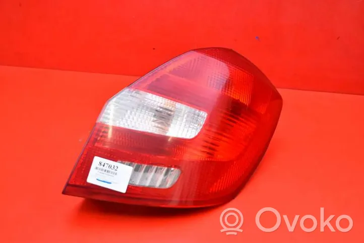 Skoda Fabia Mk2 (5J) Lampa tylna 5J6945096