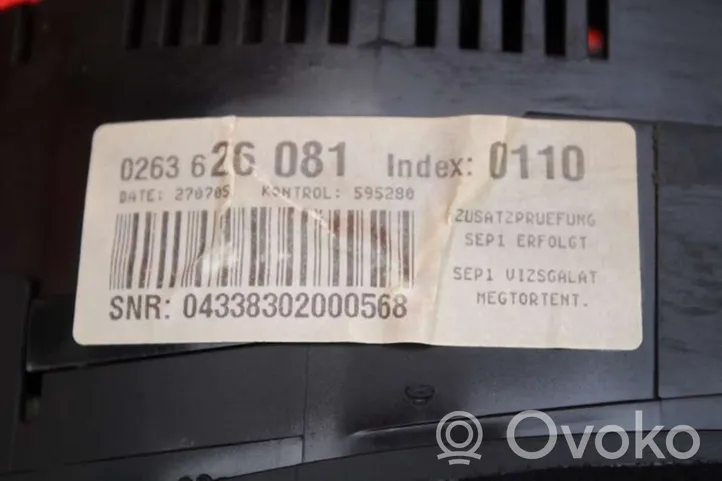 Audi A4 S4 B7 8E 8H Tachimetro (quadro strumenti) 8E0920901C