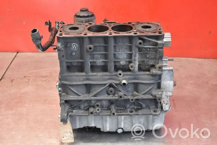 Volkswagen PASSAT B6 Bloc moteur BXE