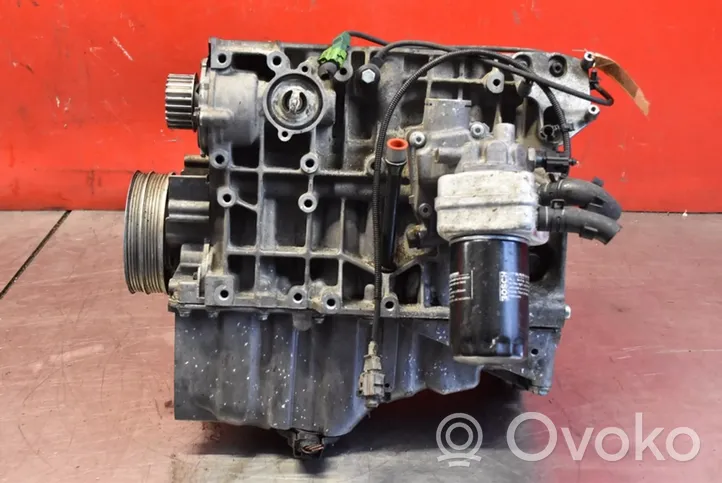 Volkswagen PASSAT B5.5 Blocco motore 06B103019
