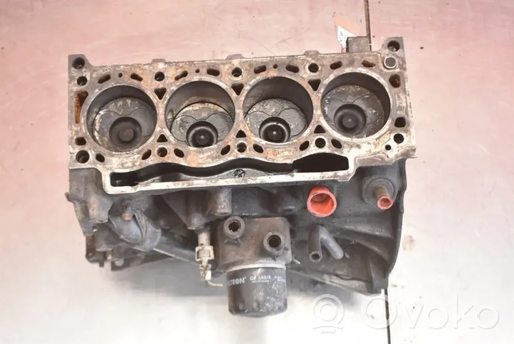 Opel Vivaro Engine block F9K