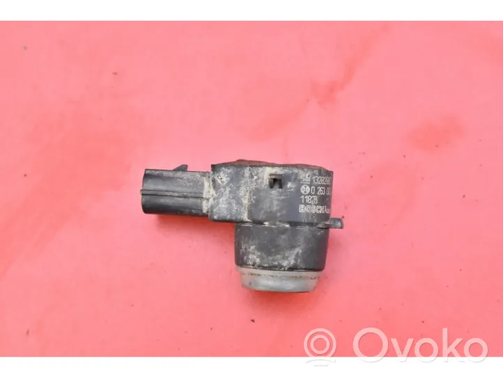 Opel Insignia A Parking PDC control unit/module 13282887